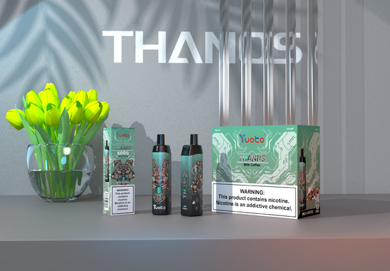 Fabrikpreis Einweg-Pod 14 ml E-Liquid 650 mAh Akku Yuoto Thanos 5000 Puffs Mesh Coil für größeren Rauch