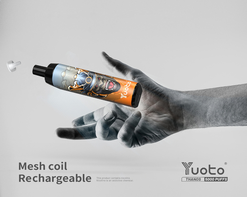 Vape-Hülse Yuoto Thanos 5000 stößt Maschenspule Batterie 650mAh der 5% Nikotin-14ML E die flüssige luft, die mit Art C wieder aufladbar ist