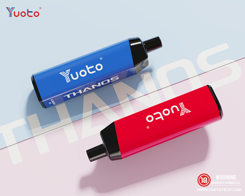 Arabisches Paket Yuoto Thanos 5000 stößt flüssige 650mAh Lithium-Batterie 14ml E Mesh Coil Rechargeable Vape luft